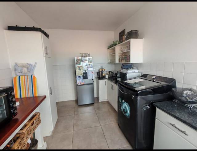 2 BEDROOM PROPERTY TO RENT IN THORNTON